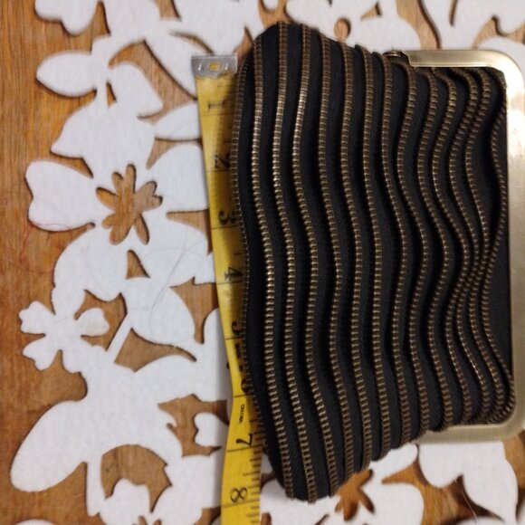 This &That purse - Picture 2 of 9